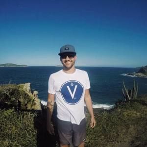 Meet your Posher, Nicolas